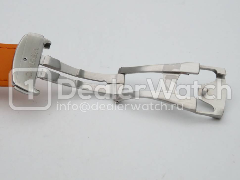 Часы Omega Seamaster Planet Ocean 600M