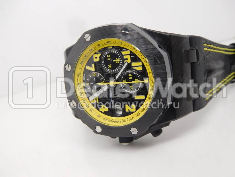 Часы Audemars Piguet Royal Oak Offshore Bumble bee Forged Carbon
