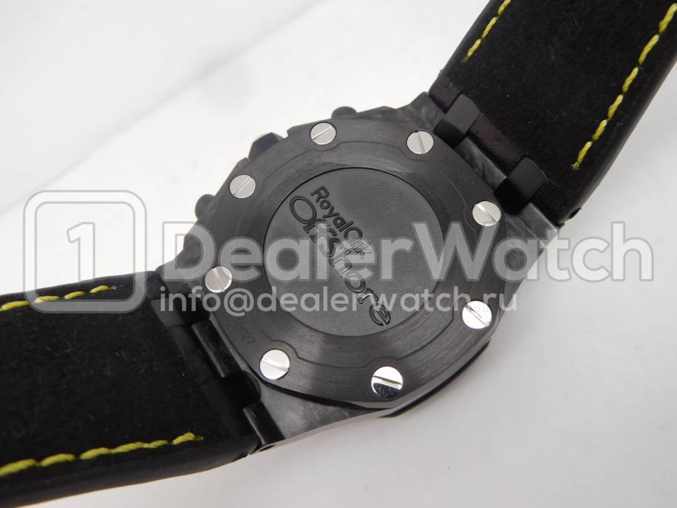 Часы Audemars Piguet Royal Oak Offshore Bumble bee Forged Carbon