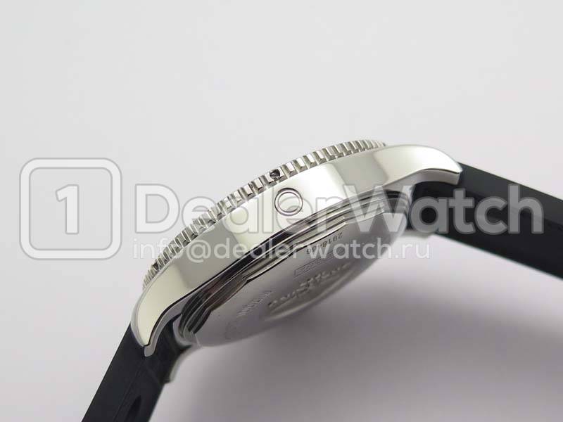 Часы Breitling Superocean II 44mm A17392D7