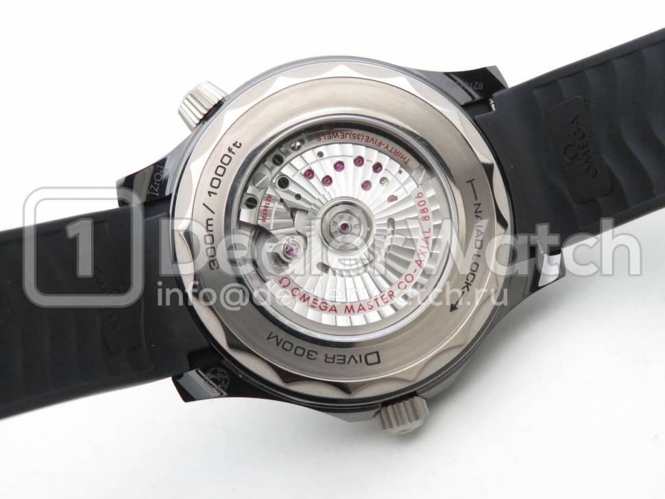 Часы Omega Diver 300M Co-Axial Master Chronometer 43.5 Ceramic 210.92.44.20.01.001