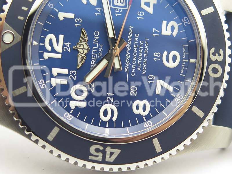 Часы Breitling Superocean II 44mm A17392D8