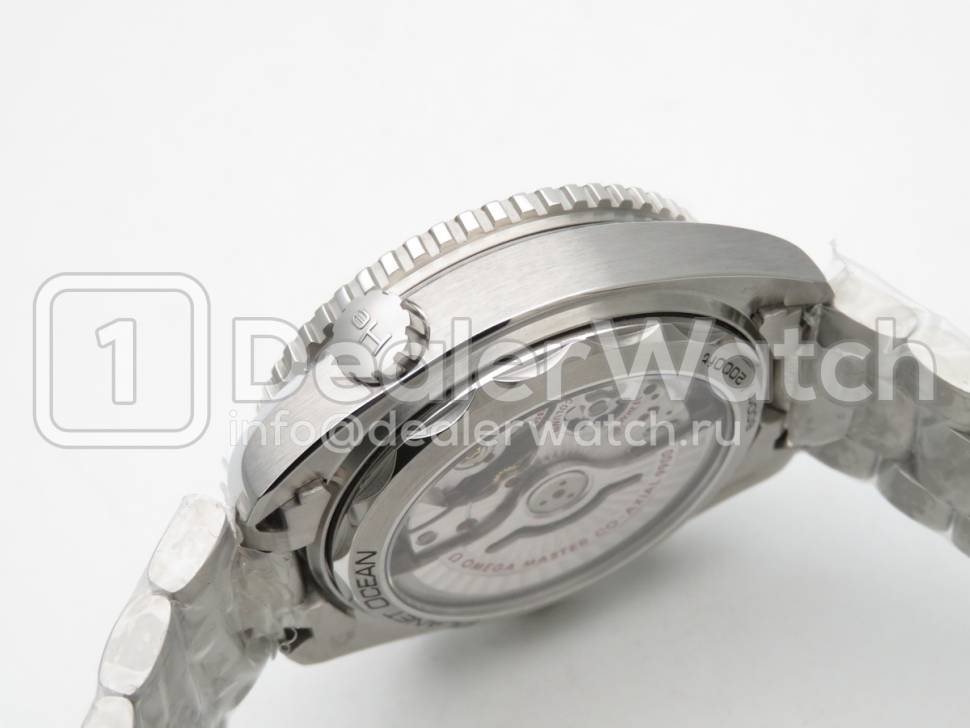 Часы Omega Seamaster Planet Ocean Master Chronometer Chronograph 45.5 mm
