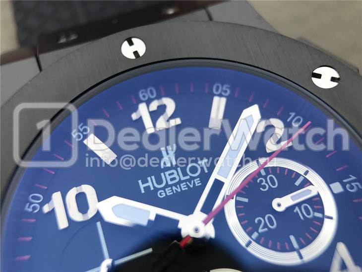 Часы Hublot Big Bang Black Magic Chronograph Ceramic