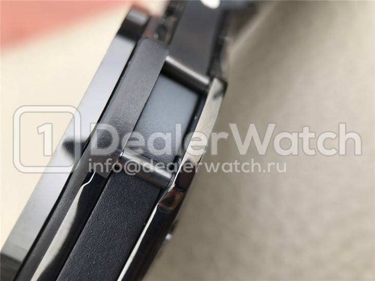 Часы Hublot Big Bang Black Magic Chronograph Ceramic