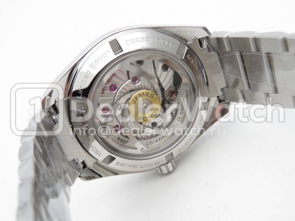 Часы Omega Aqua Terra 150m 007 James Bond 231.10.42.21.03.004