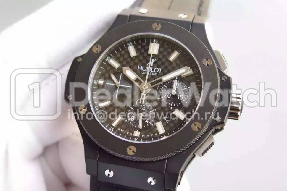 Часы Hublot Big Bang Black Magic Evolution Chronograph Black Ceramic