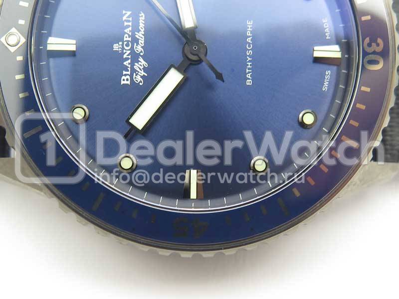 Часы Blancpain Fifty Fathoms Bathyscaphe Ceramic