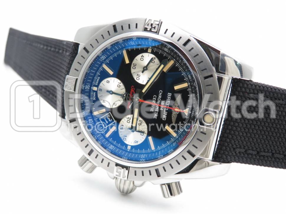 Часы Breitling Windrider Chronomat Airborne 44 B01