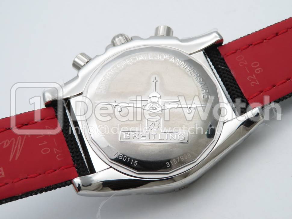 Часы Breitling Windrider Chronomat Airborne 44 B01