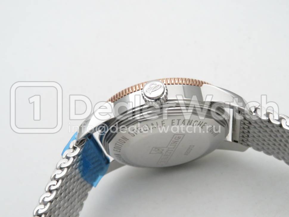 Часы Breitling Superocean Heritage II B20 Automatic