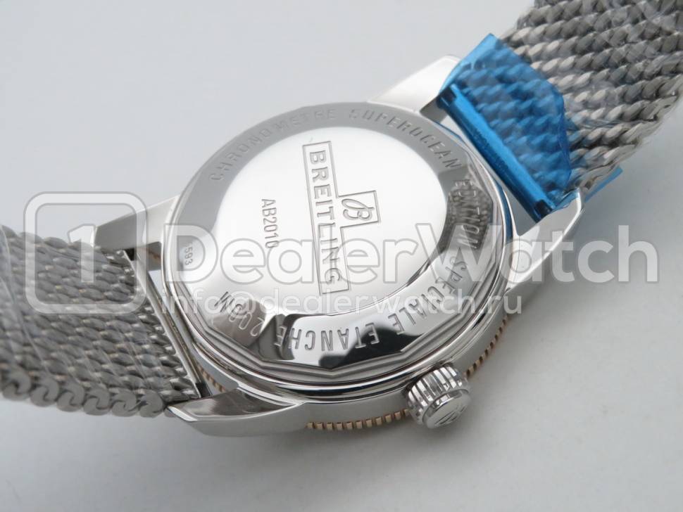 Часы Breitling Superocean Heritage II B20 Automatic
