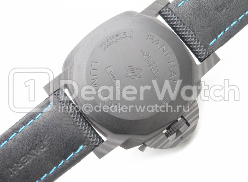Часы Panerai Luminor Marina Carbotech PAM01661
