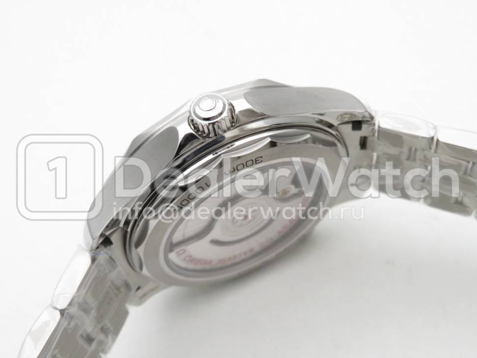 Часы Omega Seamaster 300M Co-Axial Master Chronometer 210.30.42.20.04.001