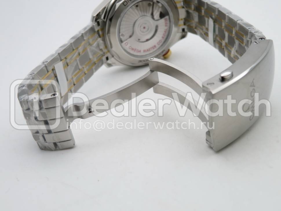 Часы Omega Seamaster 300M Co-Axial Master Chronometer 2019