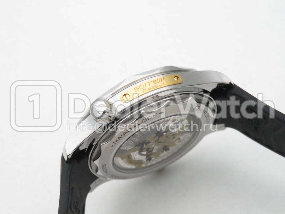 Часы Omega Seamaster 300M "James Bond" Limited Edition