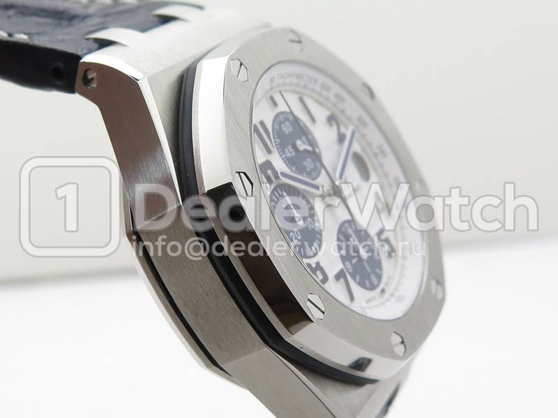 Часы Audemars Piguet Royal Oak Offshore Chronograph Navy Model 42 mm