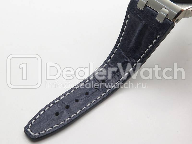Часы Audemars Piguet Royal Oak Offshore Chronograph Navy Model 42 mm