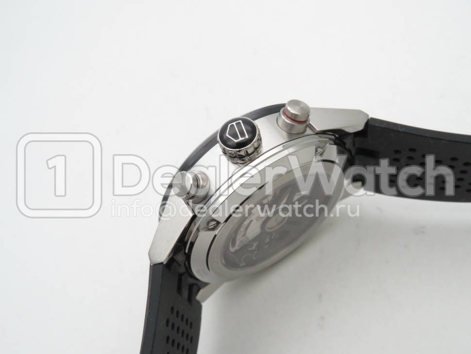 Часы TAG Heuer Carrera Calibre HEUER 01