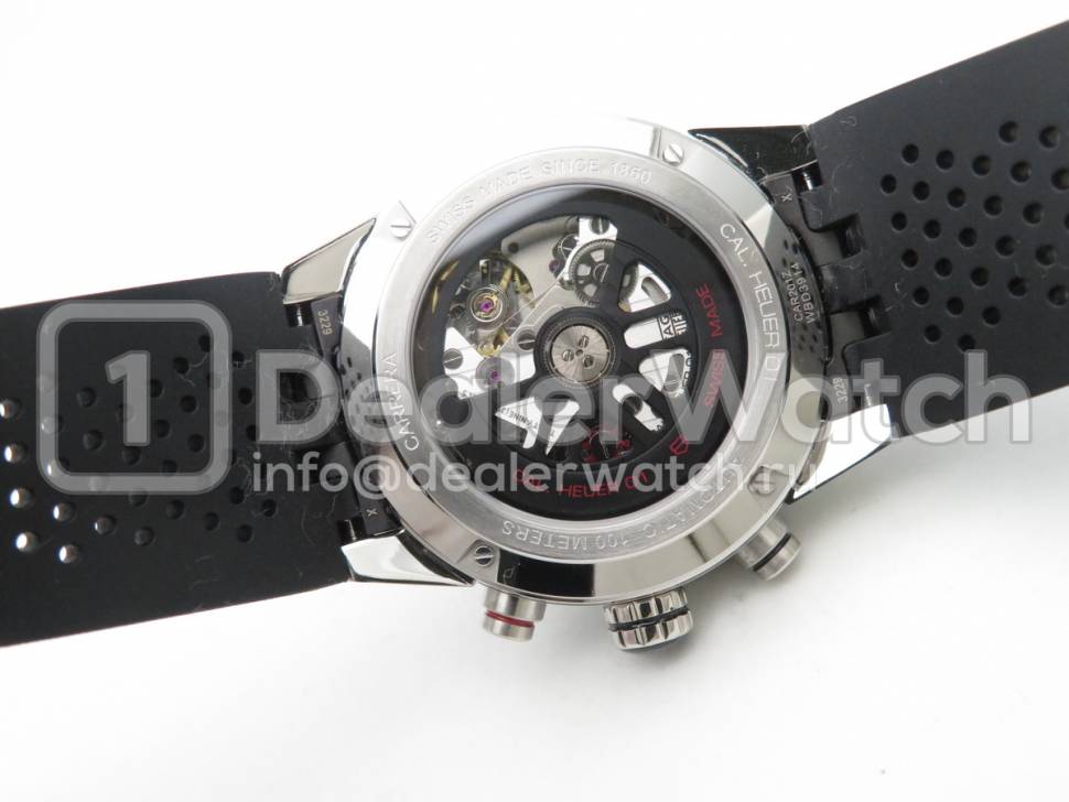Часы TAG Heuer Carrera Calibre HEUER 01