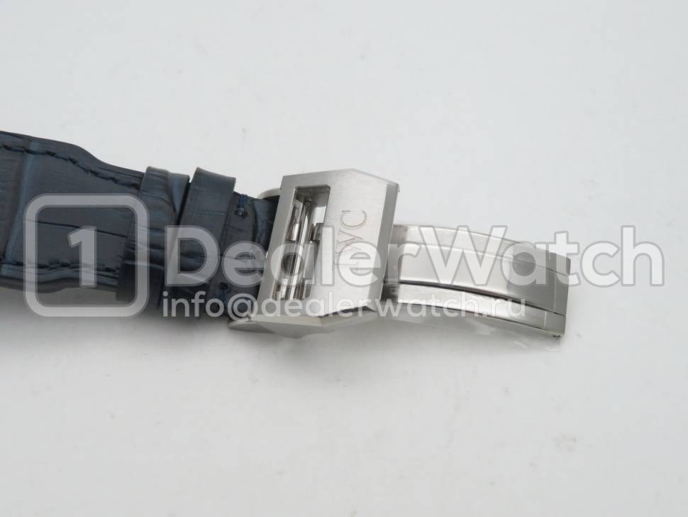 Часы IWC Big Pilot's London Boutique IW5010-08