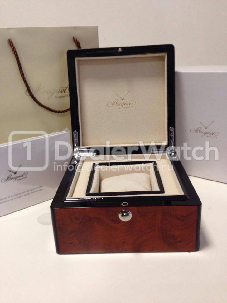 Купить фирменную коробку BREGUET
