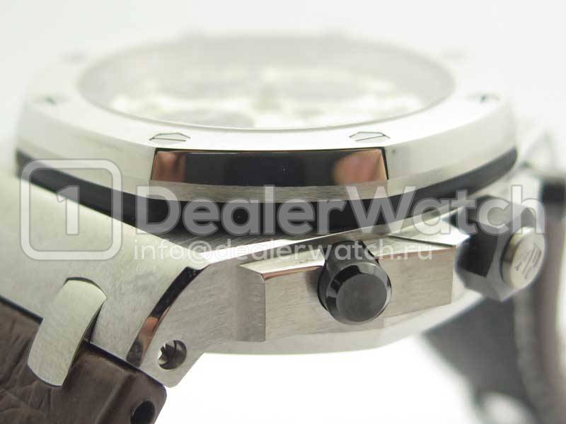 Часы Audemars Piguet Royal Oak Offshore Chronograph Safari
