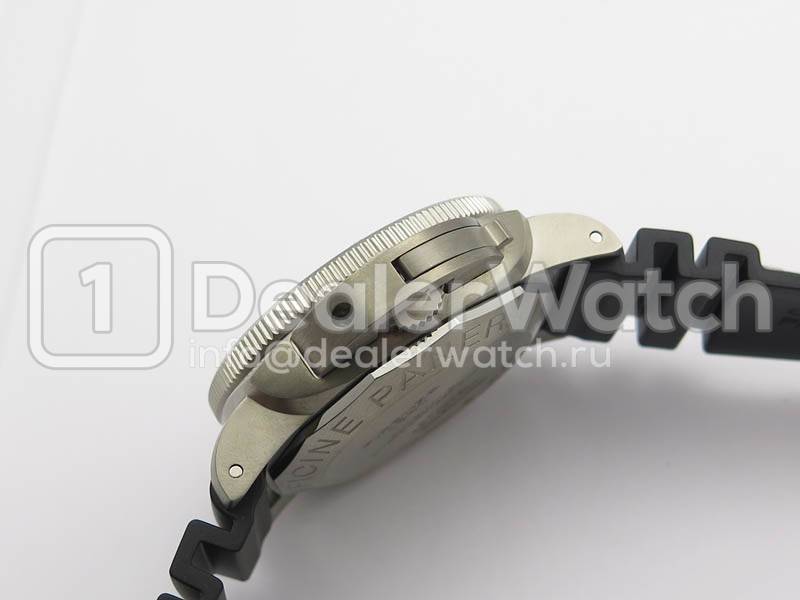 Часы Officine Panerai Luminor Submersible 1950 3 Days PAM 389