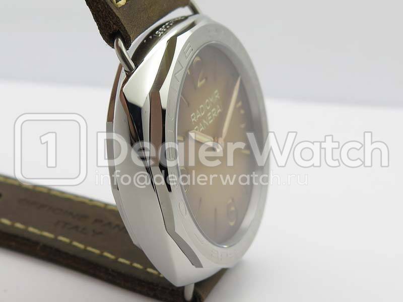 Часы Officine Panerai Radiomir 3 Days Acciaio Brevettato PAM 685