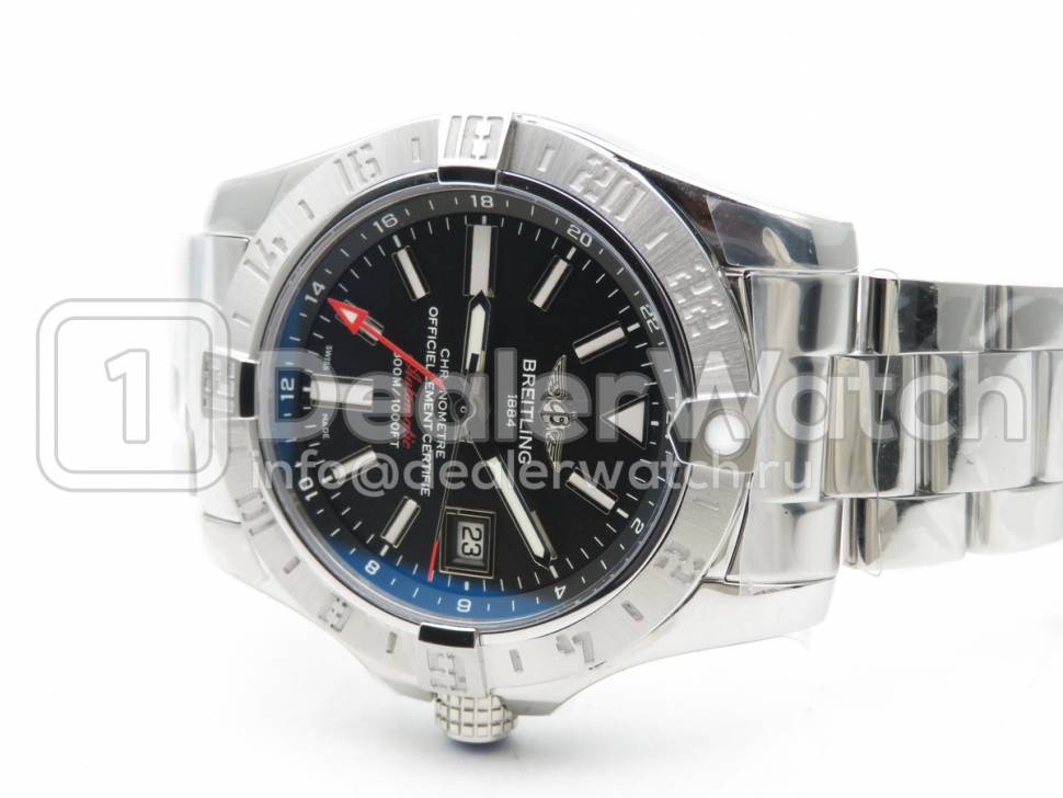 Часы Breitling Avenger II GMT