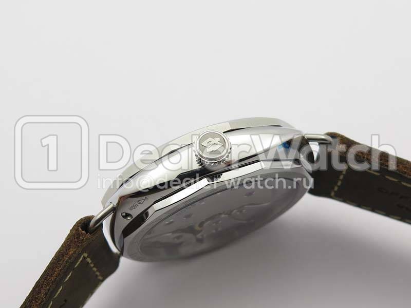 Часы Officine Panerai Radiomir 3 Days Acciaio Brevettato PAM 687