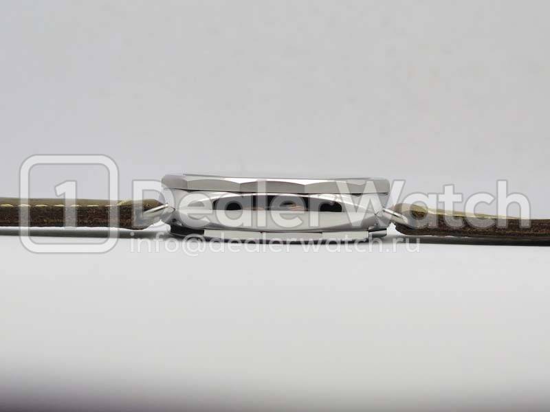 Часы Officine Panerai Radiomir 3 Days Acciaio Brevettato PAM 687