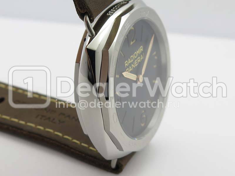 Часы Officine Panerai Radiomir 3 Days Acciaio Brevettato PAM 687