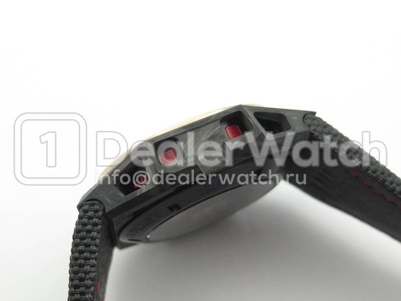 Часы Linde Werdelin SpidoLite II Tech Gold Carbon