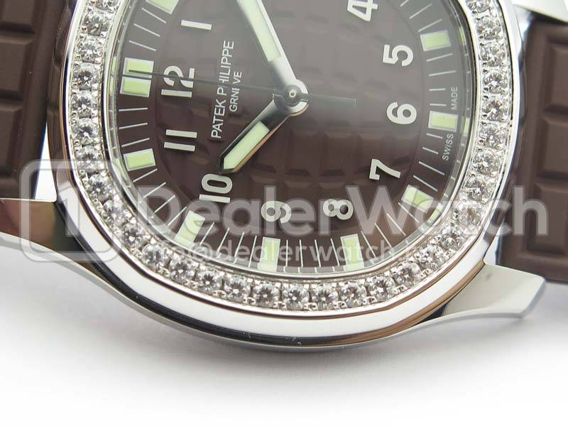 Часы Patek Philippe Ladies Aquanaut 5067A-023