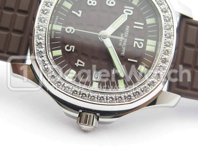 Часы Patek Philippe Ladies Aquanaut 5067A-023