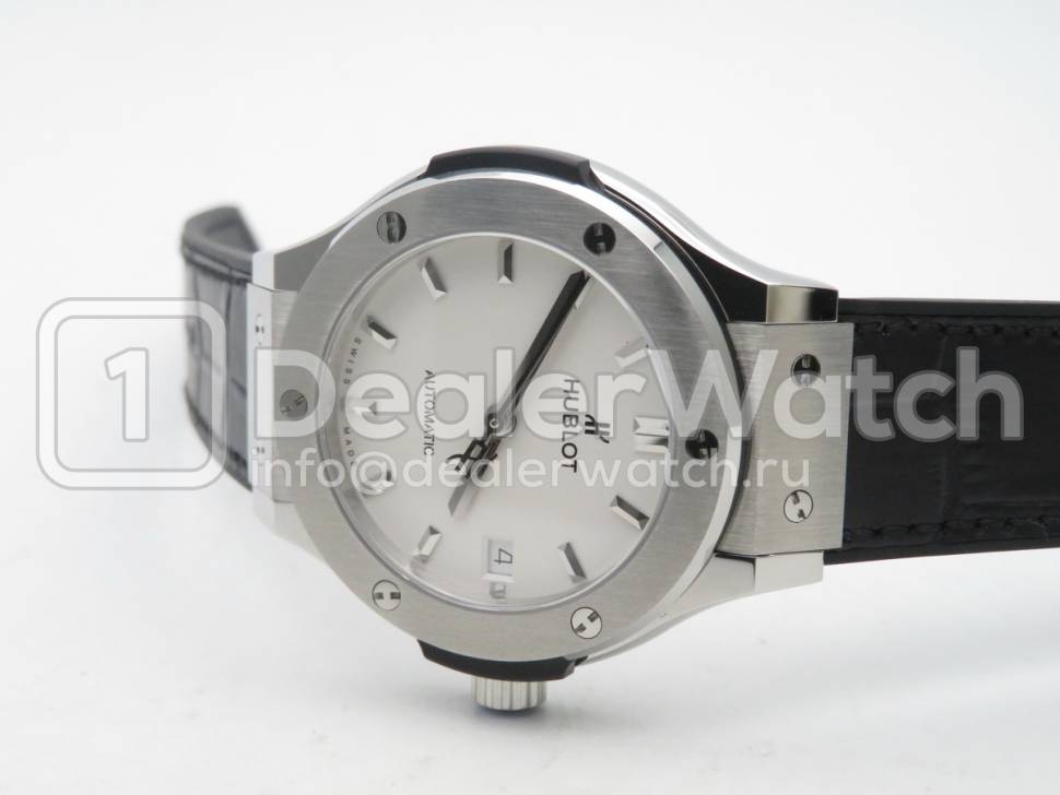Часы Hublot Classic Fusion 38mm