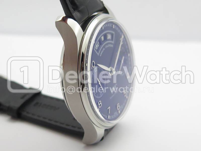 Часы IWC Portugieser Annual Calendar IW503502