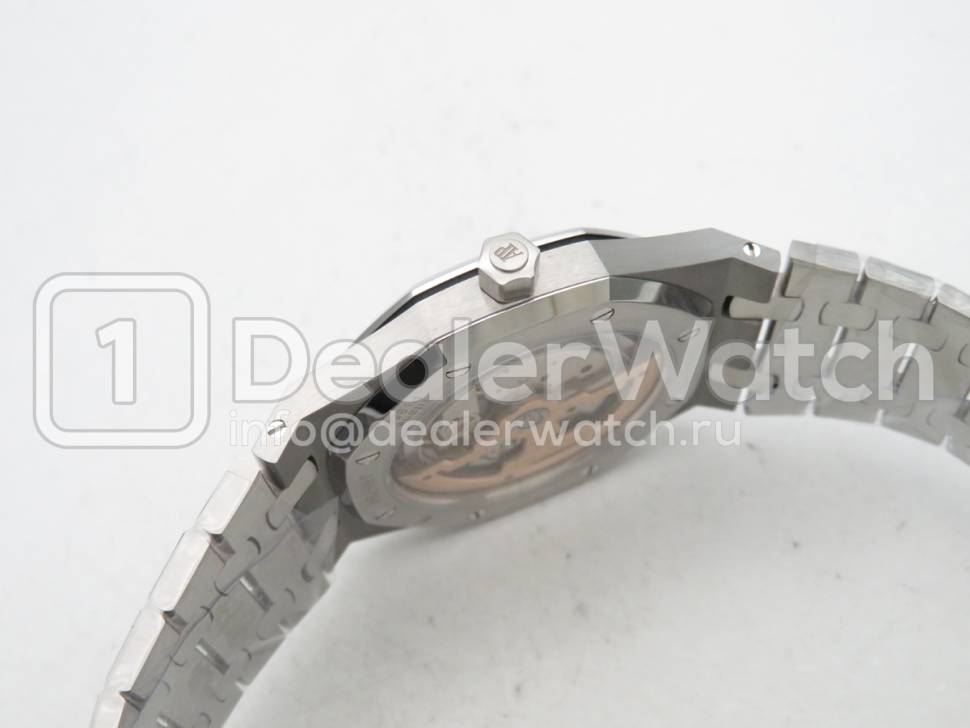 Часы Audemars Piguet Royal Oak Extra-Thin Jumbo 15202IP.OO.1240IP.01