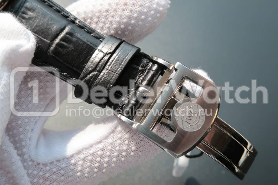 Часы IWC Portugieser Tourbillon Mystere Retrograde IW504601