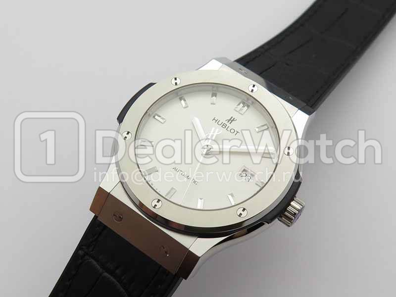 Часы Hublot Classic Fusion 42mm