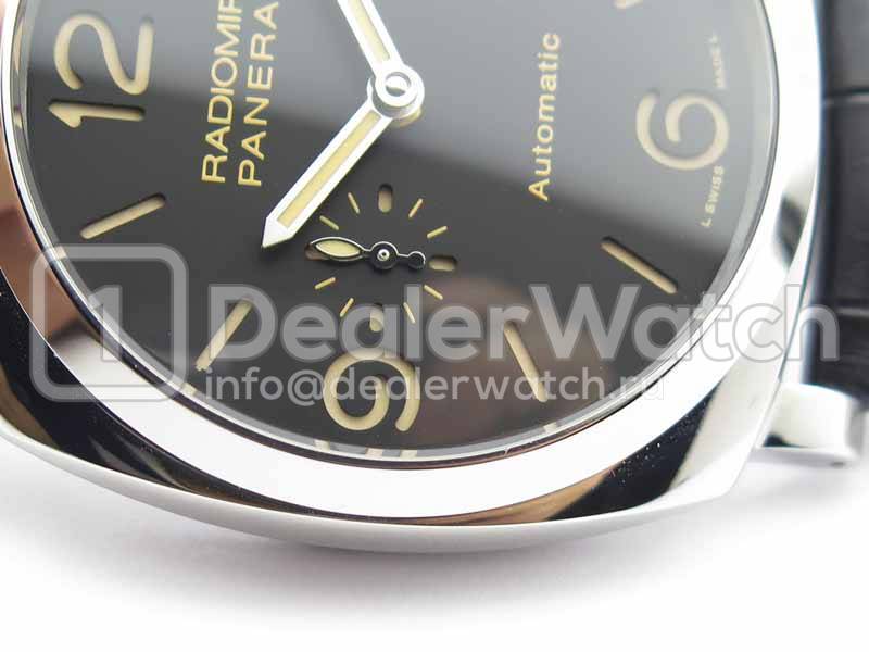 Часы Officine Panerai Radiomir 1940 3-Days Automatic Acciaio PAM 572