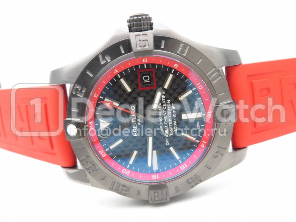 Часы Breitling Avenger II GMT