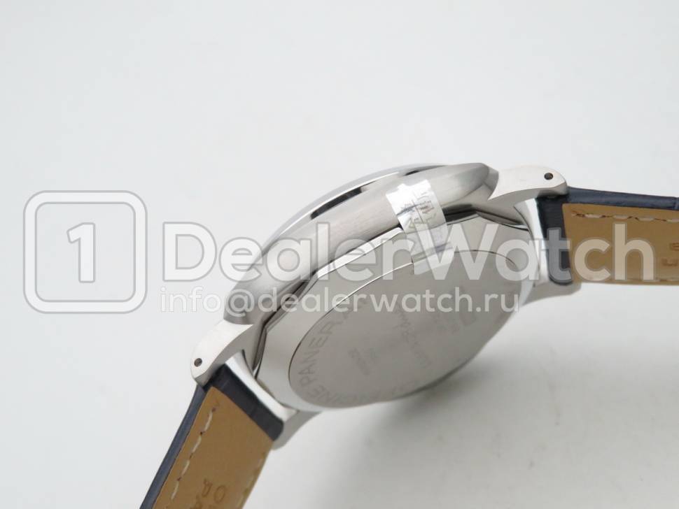 Часы Officine Panerai Luminor Due 3 Days 42mm PAM 927