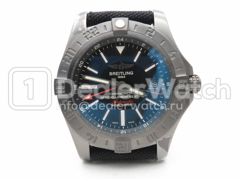 Часы Breitling Avenger II GMT