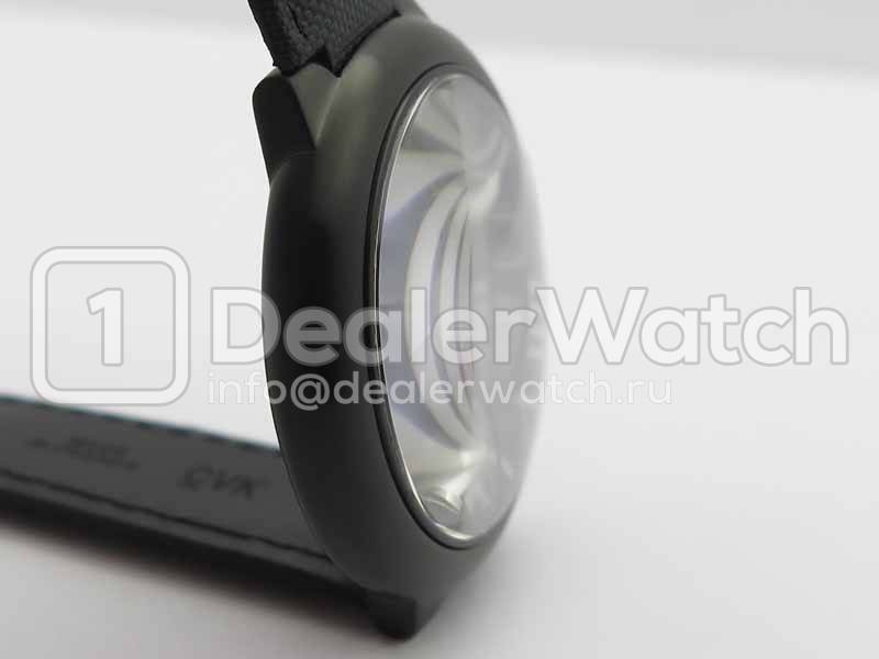 Часы Cartier Ballon Bleu de Cartier Carbon 42mm
