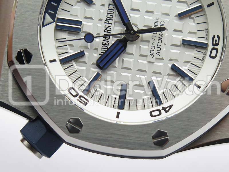 Часы Audemars Piguet Royal Oak Offshore Diver 15710ST.OO.A010CA.01