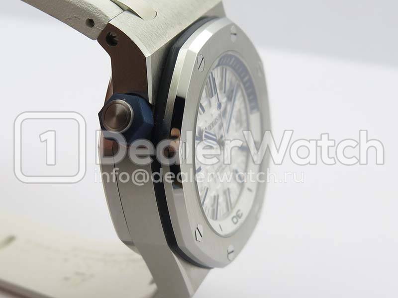 Часы Audemars Piguet Royal Oak Offshore Diver 15710ST.OO.A010CA.01