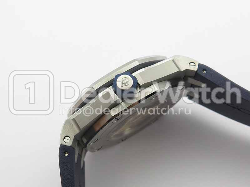Часы Audemars Piguet Royal Oak Offshore Diver 15710ST.OO.A027CA.01