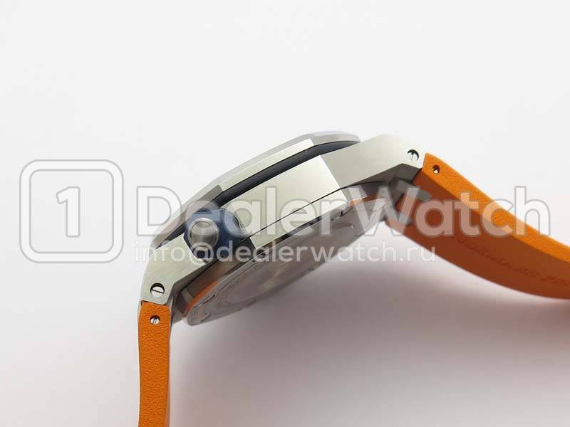 Часы Audemars Piguet Royal Oak Offshore Diver 15710ST.OO.A070CA.01